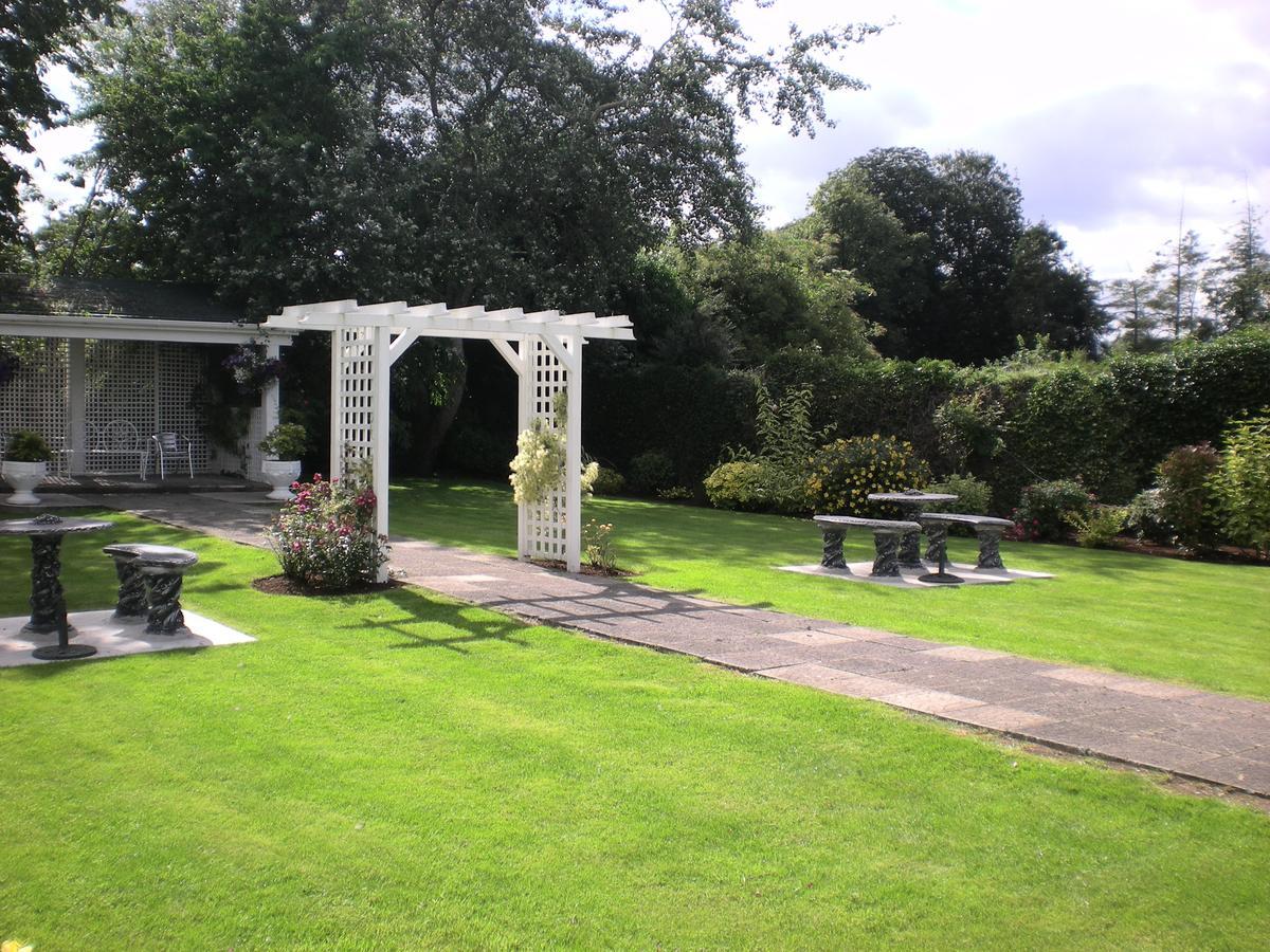Templemore Arms Hotel Exterior photo