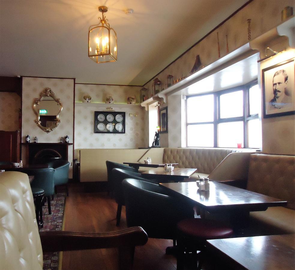 Templemore Arms Hotel Exterior photo